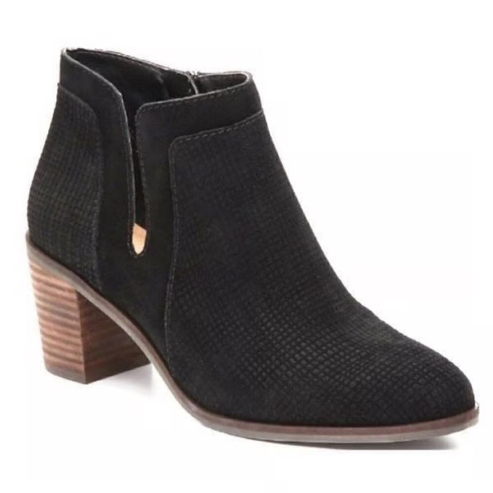 Lucky Brand PONIC Black Suede Grid Pattern Side Cutout Zip Ankle Booties
